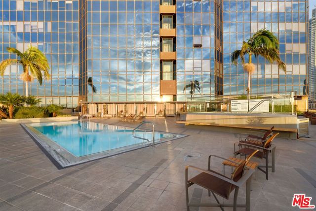 Property photo of 1100 Wilshire