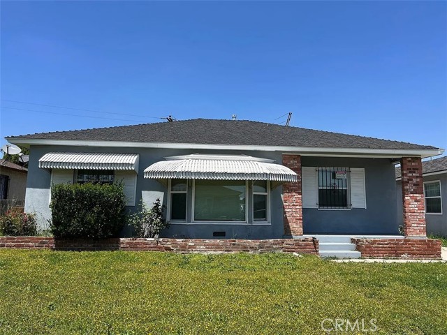 Property photo of 1921 W 138th ST