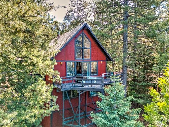 Property photo of 25371 Deer Path