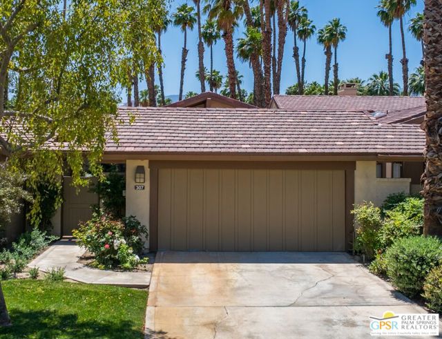 Property photo of 307 Appaloosa WY