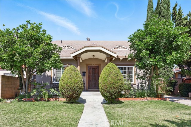 Property photo of 1817 S Stoneman AV