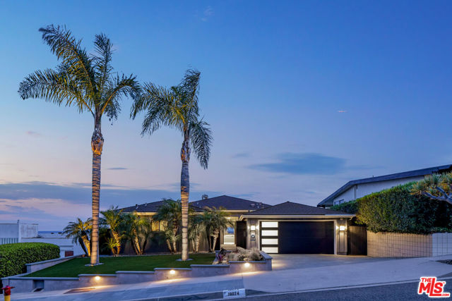 Photo of 18074 Coastline Dr