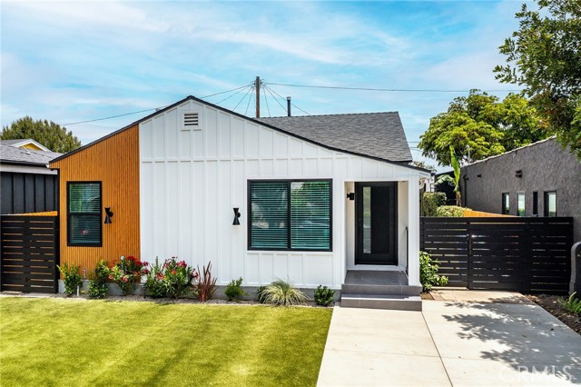 Property photo of 12520 Gilmore AV