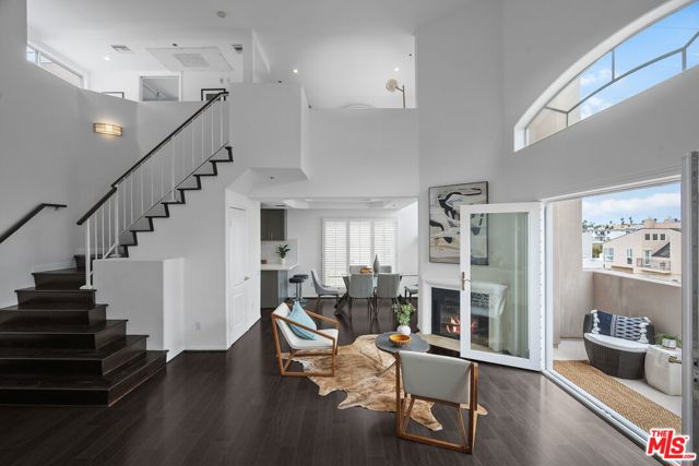 Property photo of 11855 Goshen AV