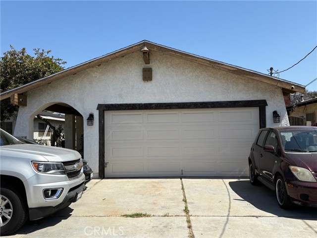 Property photo of 3841 W 113th ST