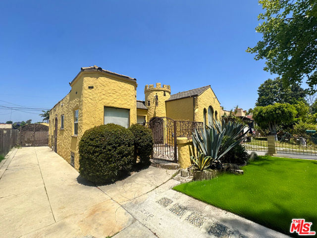 Property photo of 2207 Alsace AV