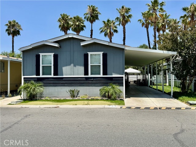 Property photo of 2851 S La Cadena DR