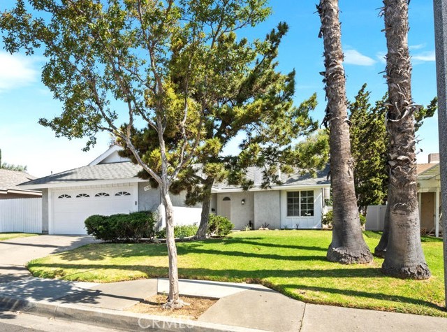 Property photo of 19721 Dunsmuir PZ