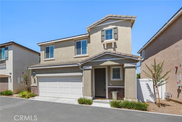 Property photo of 247 Lockhart WY