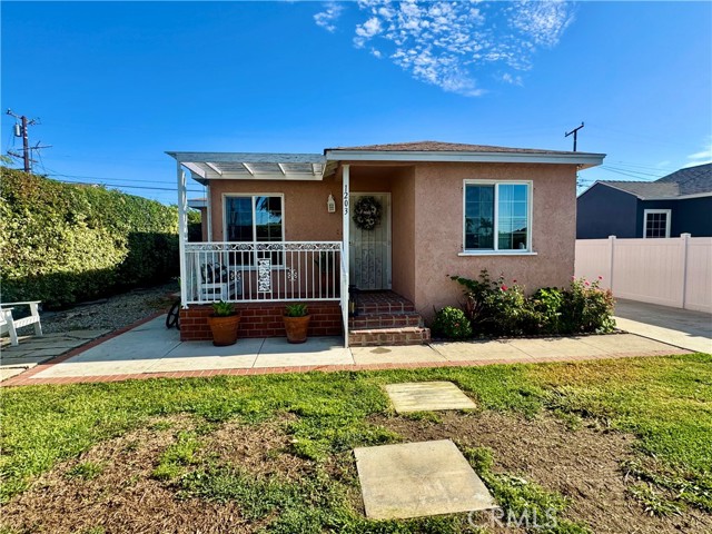 Property photo of 1203 W 134th PL