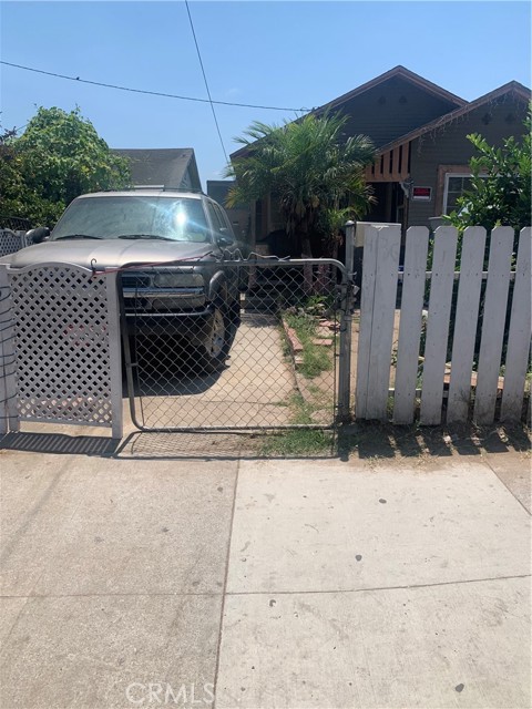Property photo of 4136 W 111th ST