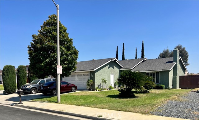 Property photo of 25861 Flint DR