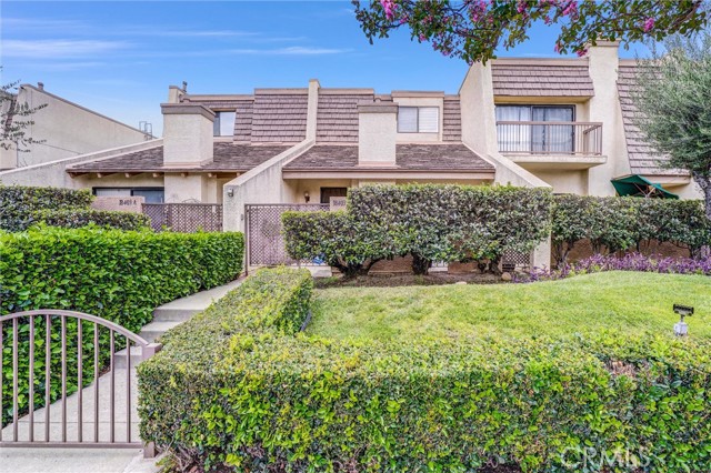 Property photo of 18403 Collins ST
