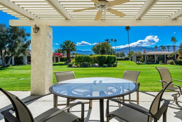 Property photo of 8 Stanford DR