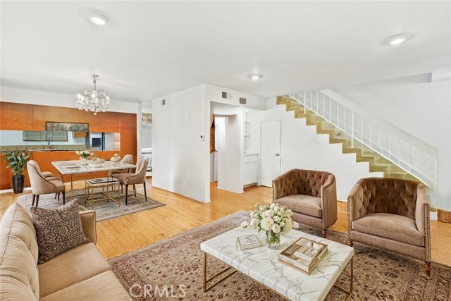 Property photo of 11952 Darlington AV