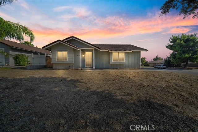 Property photo of 914 Gail AV