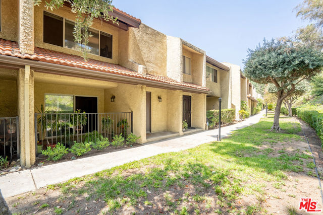 Property photo of 9717 Via Roma