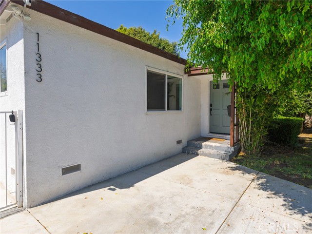 Property photo of 11333 Braddock DR