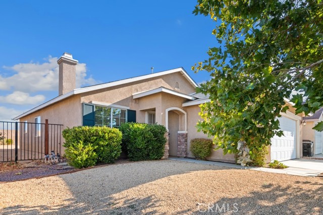 Property photo of 12050 Goldoak CT