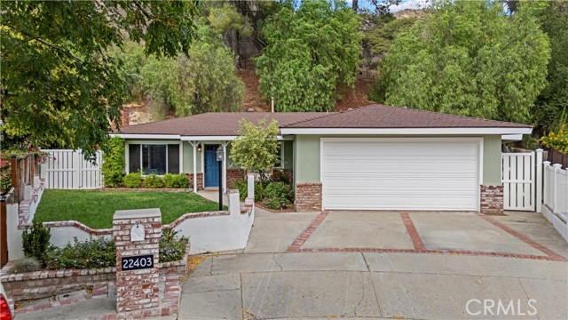 Property photo of 22403 Los Rogues