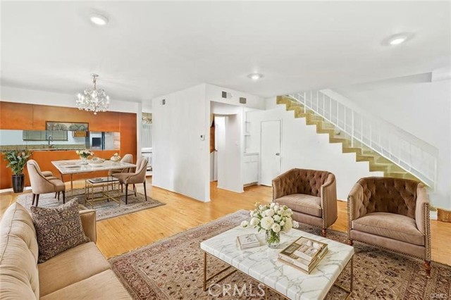 Property photo of 11952 Darlington AV