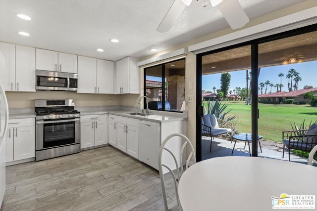 Property photo of 34 Camino Arroyo PL