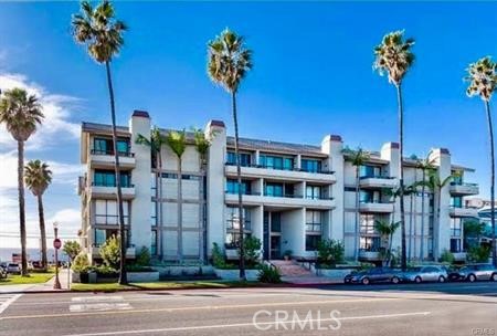 Property photo of 1007 S Catalina