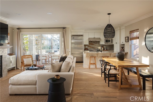 Property photo of 433 Acacia