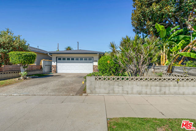 Property photo of 12939 Greene AV