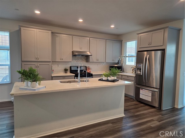 Property photo of 1530 W Cameron