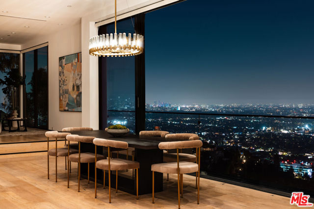 Property photo of 8650 Franklin AV