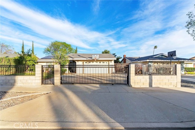 Property photo of 9087 Rosecrest