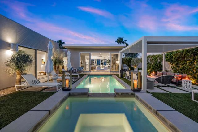 Property photo of 657 Dominion WY