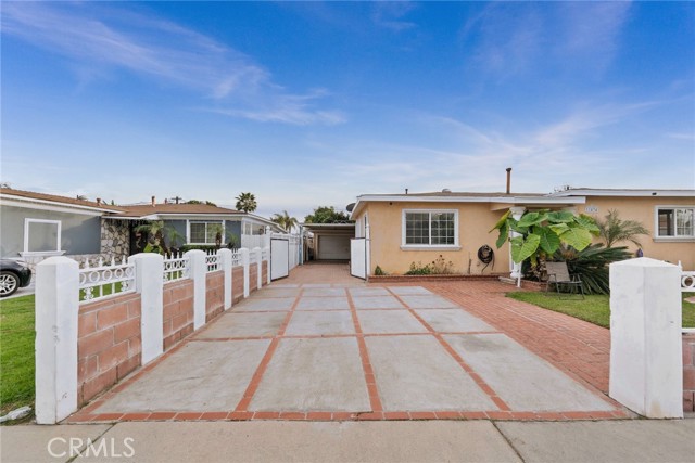 Property photo of 11434 Littchen St