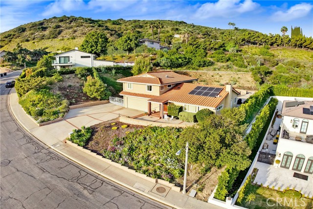 Property photo of 2420 Delisle CT