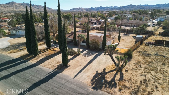 Property photo of 58387 Carlyle DR