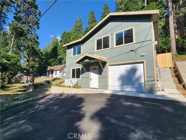 Property photo of 23511 Lake DR