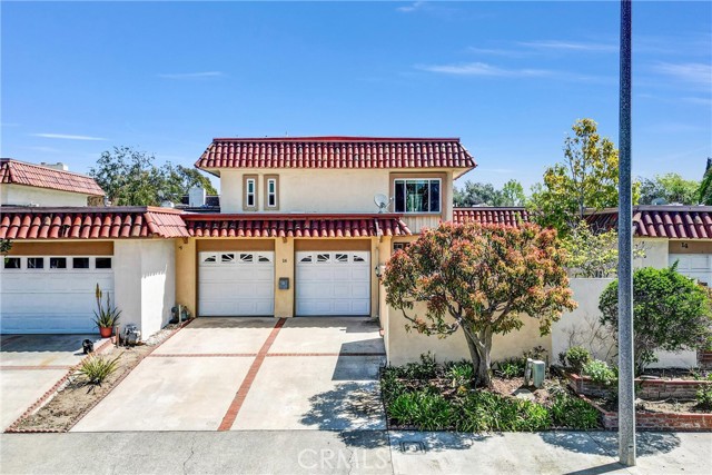 Property photo of 16 Iron Bark WY