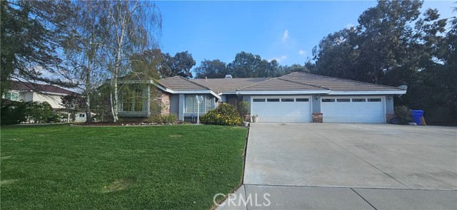 Property photo of 34865 Holly AV