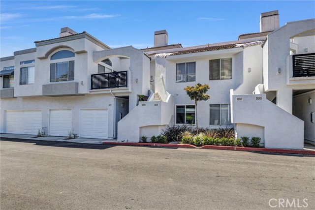 Property photo of 28215 Via Luis