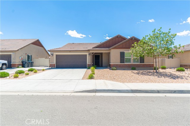 Property photo of 2044 E Lingard ST