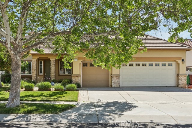 Property photo of 1704 Golden WY