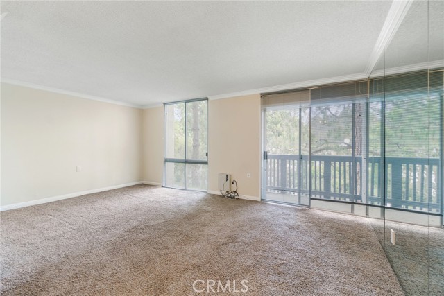 Property photo of 3605 W Hidden LN