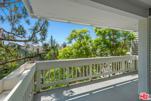 Property photo of 13078 Mindanao WY
