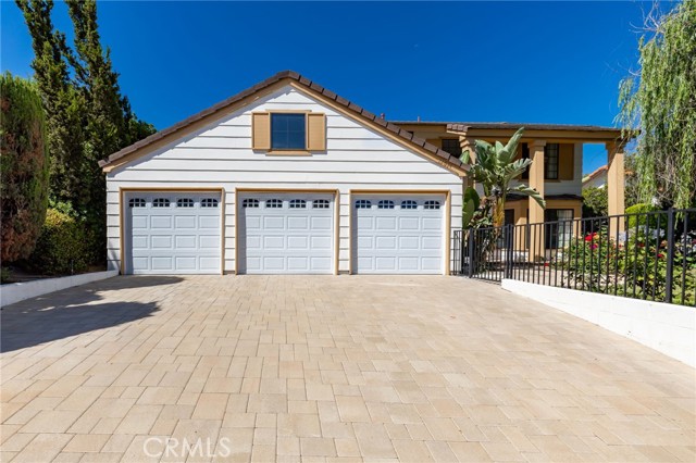 Property photo of 22074 Cedardale DR