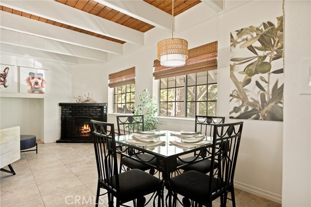 Property photo of 531 Rose LN