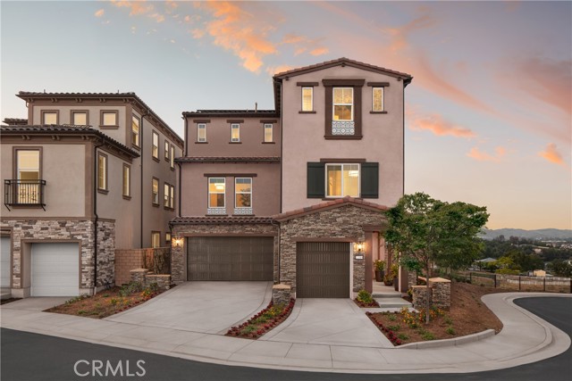 Property photo of 22085 Manarola WY