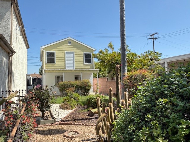 Property photo of 2208 W Olympic BL