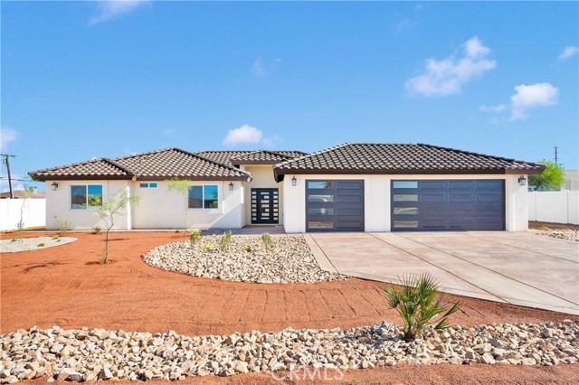 Property photo of 15353 Tokay Street