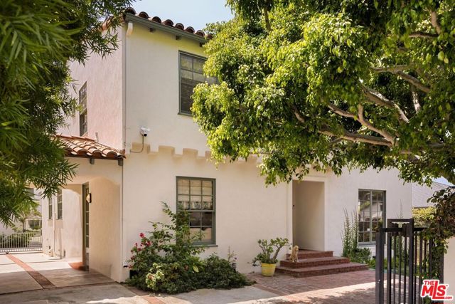 Property photo of 306 AMALFI DR